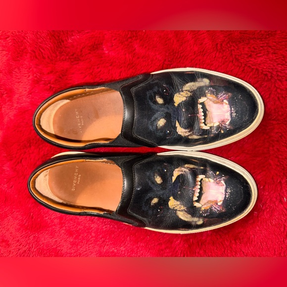 Authentic Mens Givenchy shoes - Picture 2 of 4